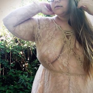 Viens relire les notes de l’autre Léna - rencontre-Cougar-Besançon