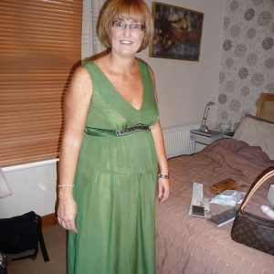 Rencontrer l’aventure en ligne Louise - rencontre-Cougar-Courbevoie