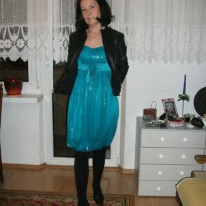 Douce libertine en quête de complicité torride rencontre-Cougar-Roubaix