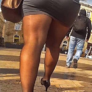 Cafard post-série, besoin de réchauffer l’ambiance 🔥 Leila - rencontre-Cougar-Villeurbanne