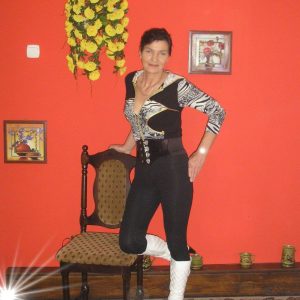 Vieillir seule m’emmerde Pia - rencontre-MILF-Beauvais