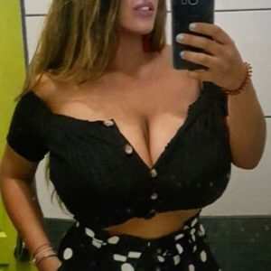 La chaleur m’envahit, besoin d’un rendez-vous urgent Amélia - rencontre-Milf-Arles