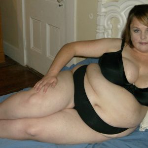 Envie de chaleur estivale et de fun Célia - rencontre-Milf-Belfort