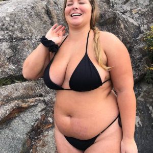 Un café pour briser la routine ? Mélanie - rencontre-Milf-Bron
