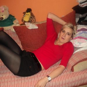 T’as des frites dans la gorge ou tu parles ? Léa - rencontre-Milf-Clermont-Ferrand