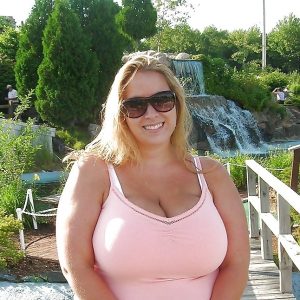Prête à tout pour une nuit torride Juliette - rencontre-Milf-Rueil-Malmaison
