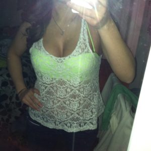 Tant qu’à faire… Samira - rencontre-Milf-Vaulx-en-Velin