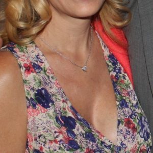Coraline - rencontre-Milf-Évry-Courcouronnes