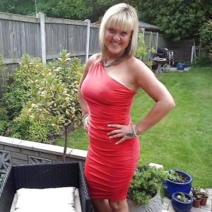 Faire un tour nu avant mon anniversaire Camille - rencontre-Naturiste-Angers