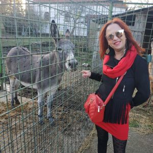 Amatrice de naturisme cherche compagnon de bronzette Monique - rencontre-Naturiste-Courbevoie